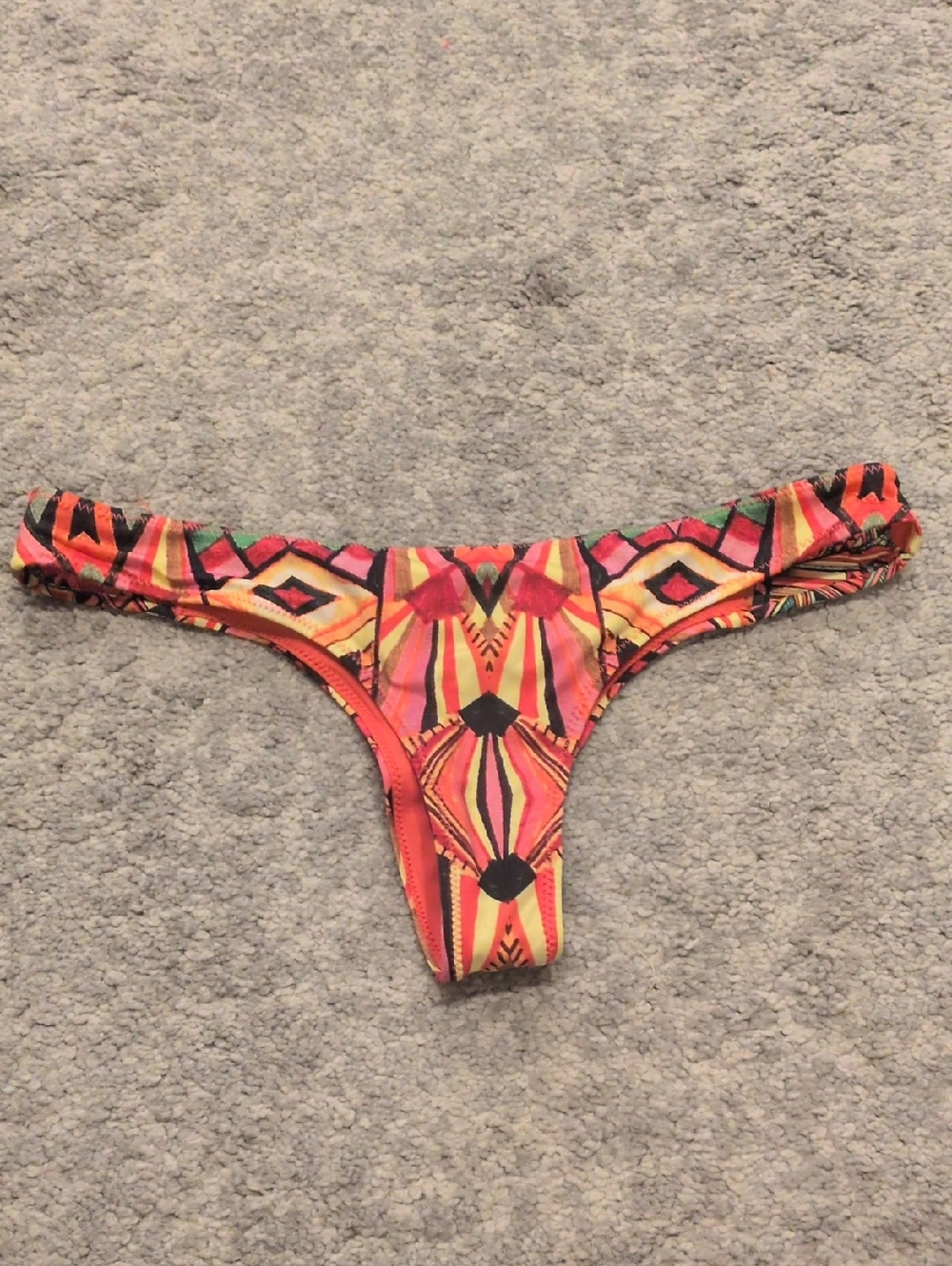 Aguabendita Vibrant Geometric Print Bikini Bottom - Coral, Yellow, Black